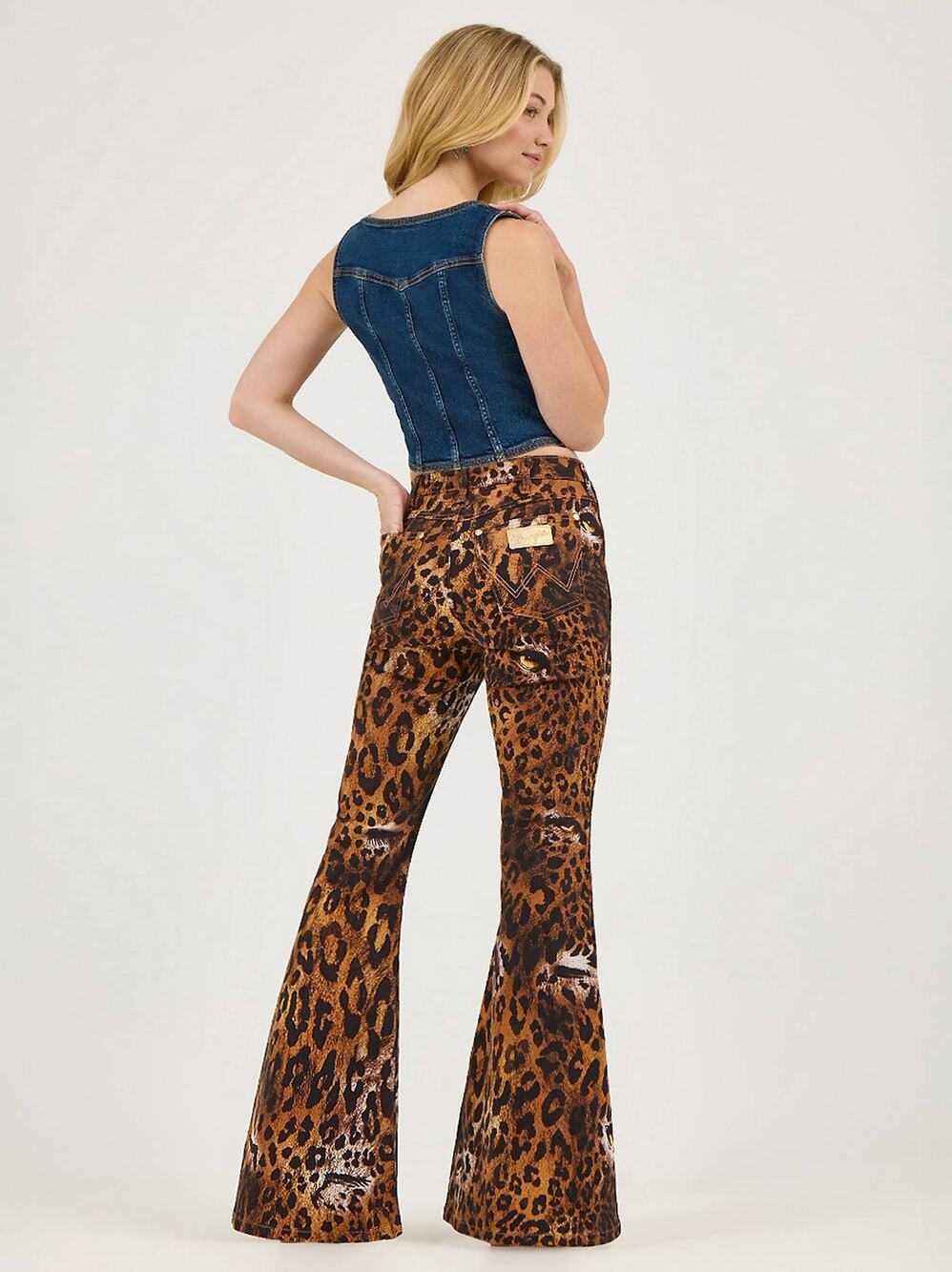 Wrangler Laney Wilson Denim Jeans Sz 30 Bell Bottoms Leopard Animal Print Rodeo